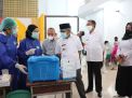 Pantau Pelaksanaan Vaksinasi di Polman, Gubernur Sulbar beri Semangat para Peserta dan Petugas