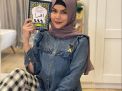 Tanggalkan Pakaian Seksi, DJ Katty Buterfly Perdalam Agama dan Kenalkan Buah Hati dengan Islam