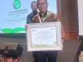 Wali Kota Parepare Terima Penghargaan Atas Komitmen Terapkan Ecological Fiscal Transfer dan Partisipasi Aktif di Green Leadership Forum