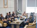 Bangun Ekosistem Fiskal yang Solid: Gubernur Sulbar Didampingi BPKPD Terima Audiensi DJBC dan DJPb