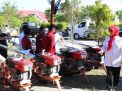 Agus Ambo Djiwa Salurkan Bantuan Traktor kepada Petani, Wabup Pasangkayu Harap Dapat Meningkatkan Produktivitas dan Kesejahteraan