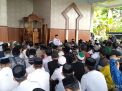 Wagub Sulbar Hadiri Pemakaman KH Hasan Usi, Beri Penghormatan Terakhir untuk Ulama Kharismatik