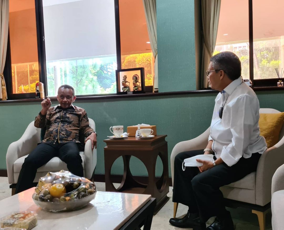 Taufan Pawe Temu Menteri Investasi Bahas Potensi Parepare dan Berbagai Tantangan Ekonomi