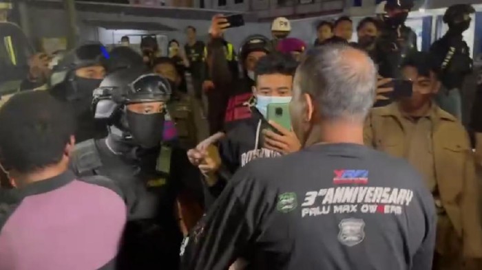 Razia Prokes, Satgas Raika Beri Tindakan Warung yang Melanggar Jam Operasional