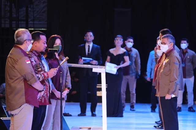 Kukuhkan TP2DD se-Sulsel, Plt Gubernur: Digital Infrastruktur Proyeksi masa Depan