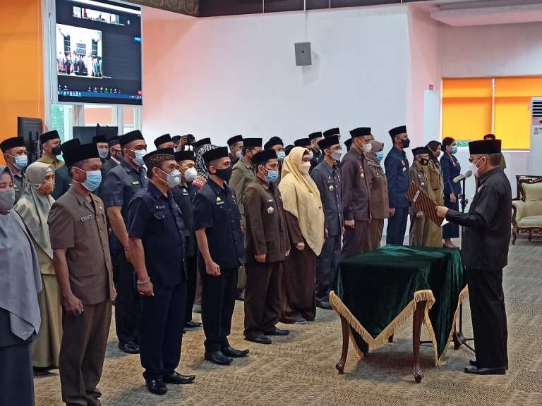 Lantik dan Kukuhkan Pejabat Dinas Kominfo, Wali Kota Parepare: Paling Bertanggungjawab Mempromosikan Kota