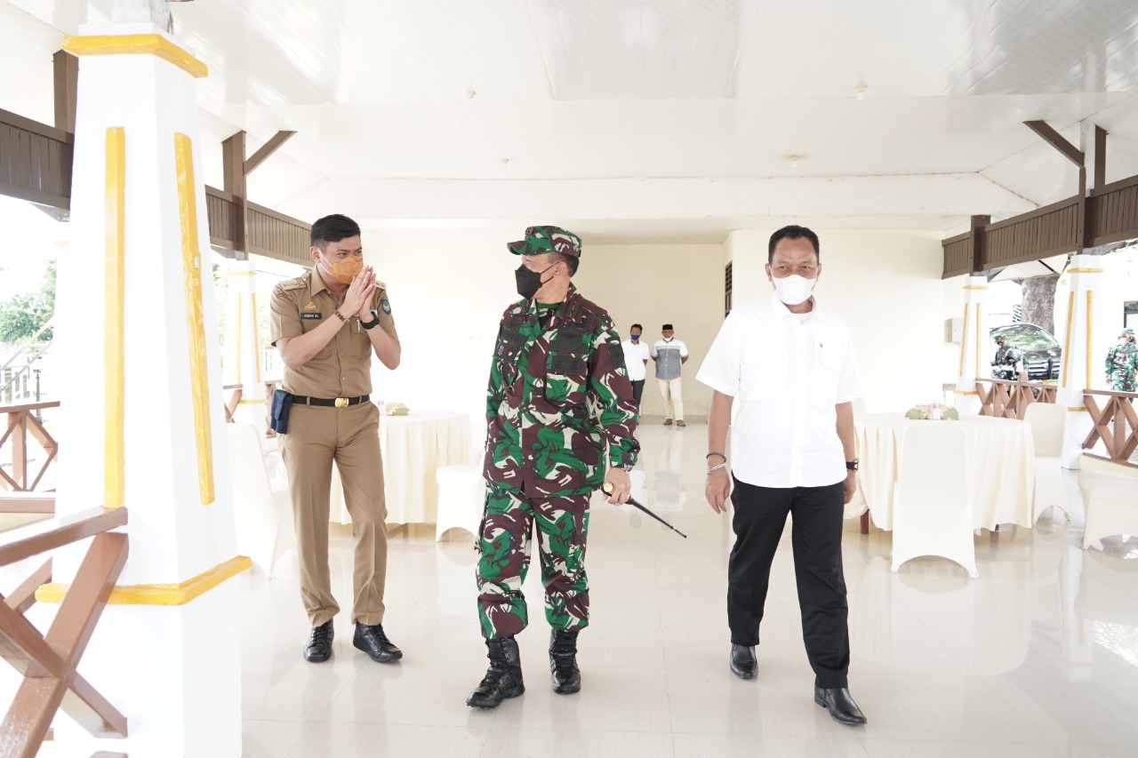 Bupati Adnan Apresiasi Upaya Pangdam Lakukan Pemeliharaan Makam Sultan Hasanuddin 