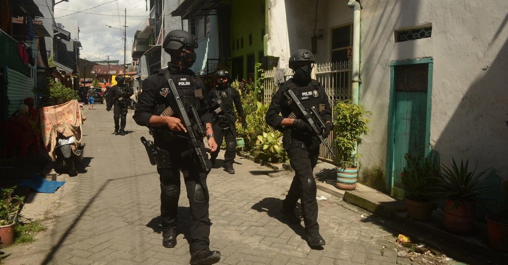 Empat Replika Senjata Api Diamankan di Rumah MT Terduga Teroris Makassar