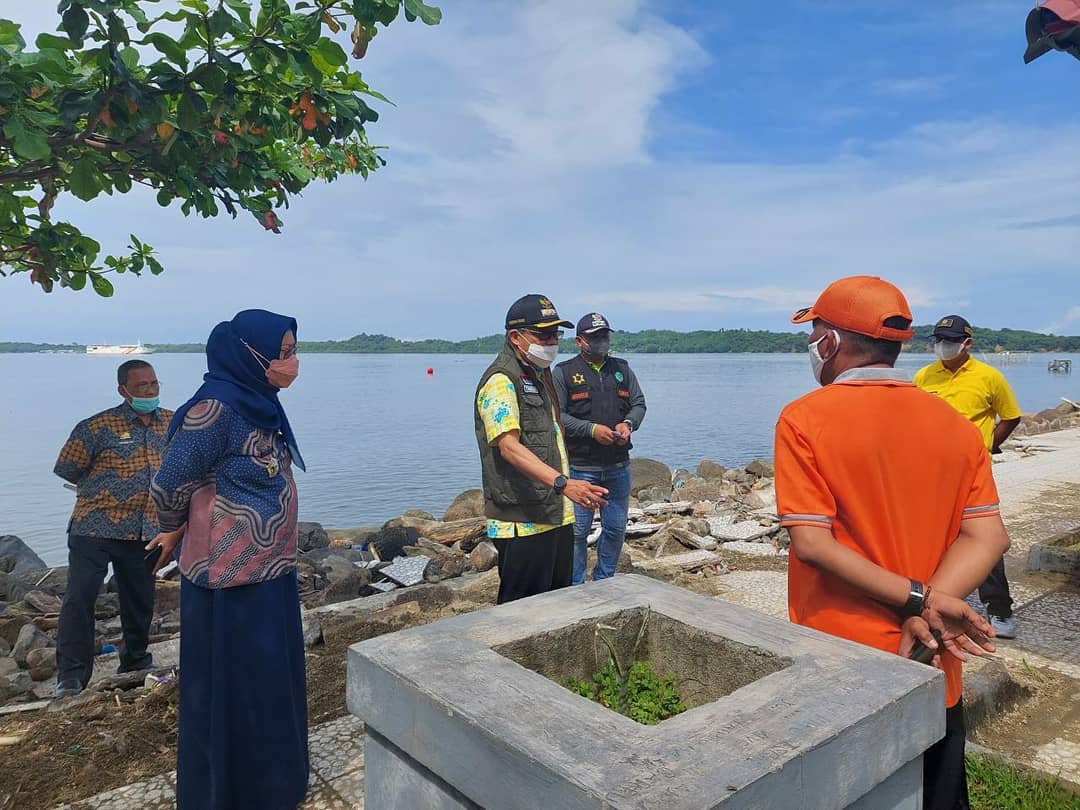 Wali Kota Instruksikan Jajarannya untuk Terus Lakukan Pembersihan di lokasi Terdampak Banjir 