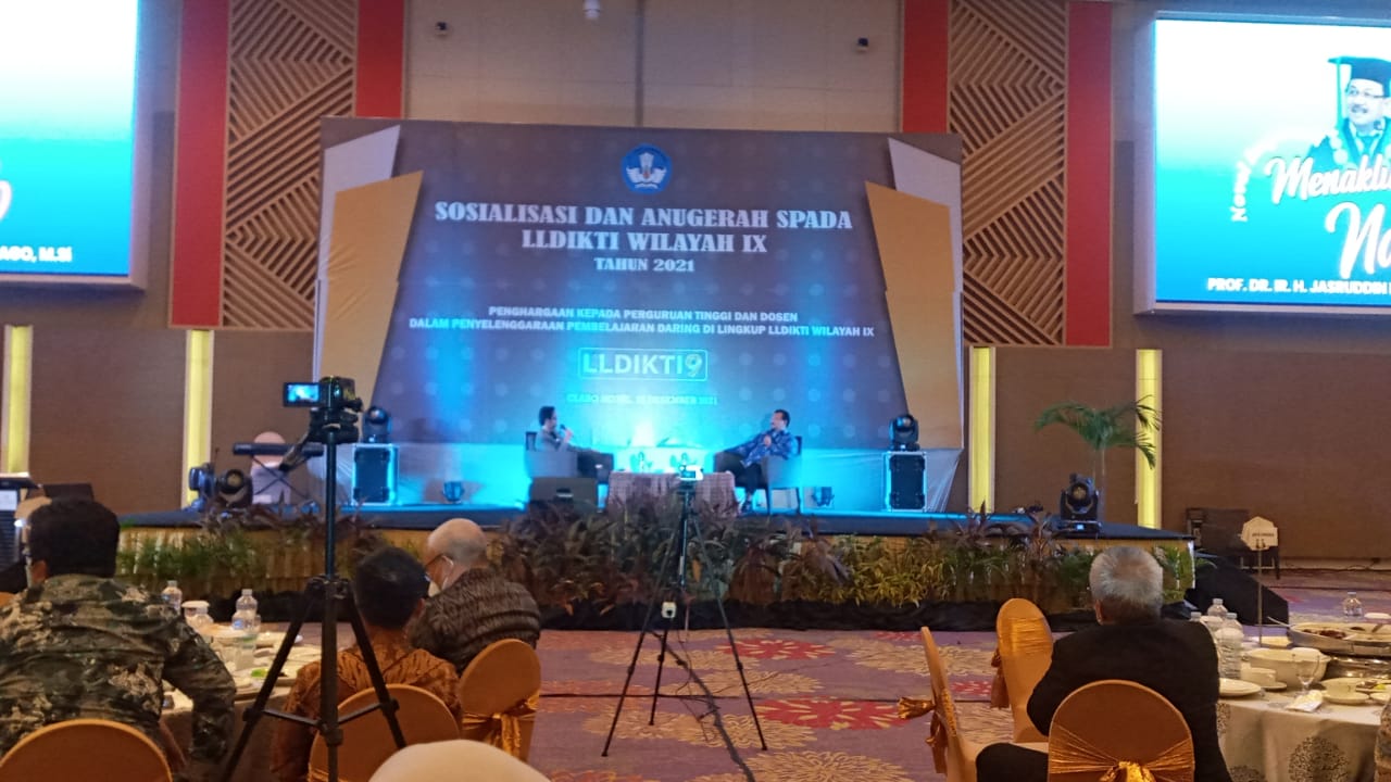 LLDikti Wilayah IX Sultan Batara Apresiasi Dosen dan Institusi pada Award SPADA 
