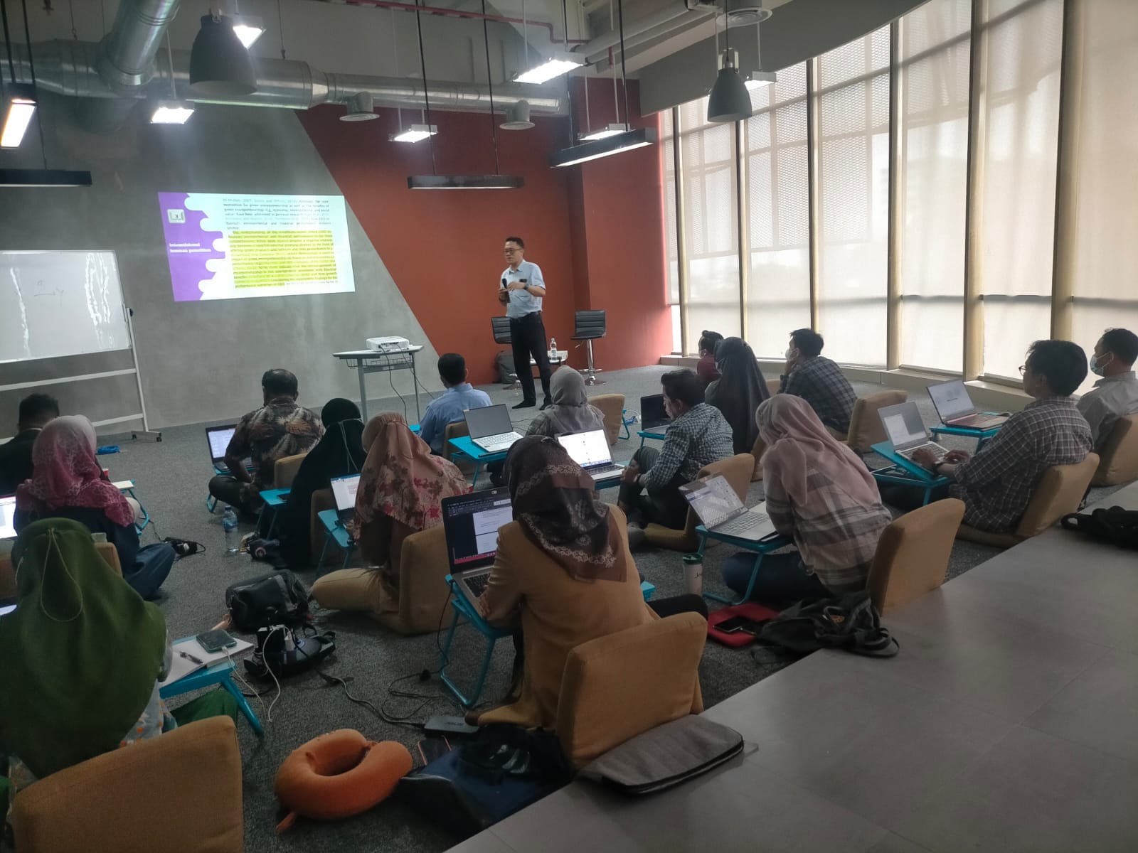 Dorong Riset Dosen, ITB Kalla Gelar Workshop Bibliometric