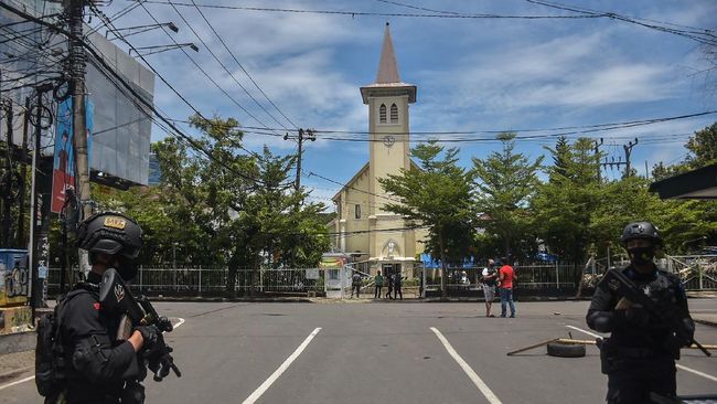Densus 88 Tangkap Buronan Teroris Pengeboman di Gereja Katedral Makassar, Ternyata Penjual Somai