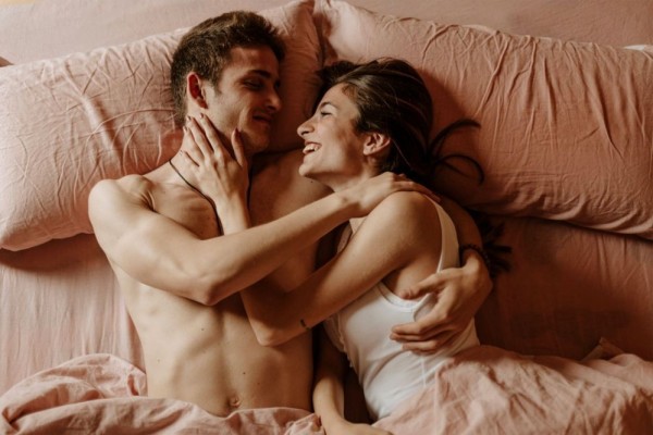 Saat Libido Sedang Tinggi, Ini 5 Posisi Terbaik untuk Berhubungan Seks