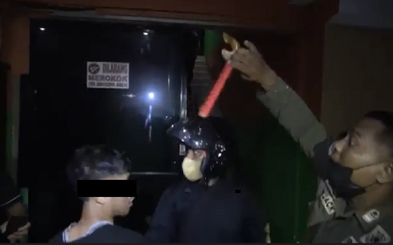 Razia Pasangan Mesum oleh Satpol PP dan Dinsos di Makassar Ricuh, Ada yang Sempat Cabut Pisau