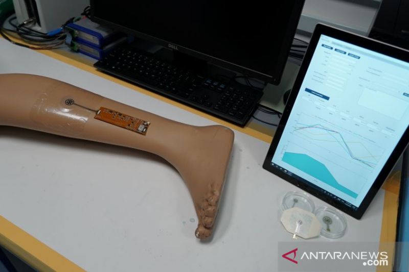 Plester Cerdas Dikembangkan Ilmuwan Singapura, Bisa Monitor Luka Kronis Lewat Aplikasi