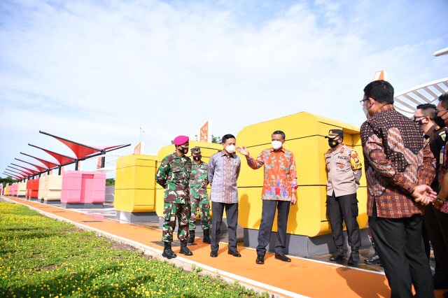 Resmikan Amphi Theatre Pelebaran Jalan Metro Tanjung Bunga, Gubernur: Ini akan Menghubungkan Makassar dengan Beberapa Kabupaten
