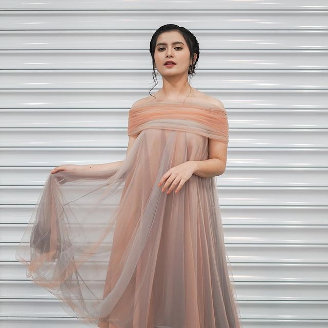 Femila Sinukaban, Si Cantik yang Tereliminasi di Top 10 Indonesian Idol