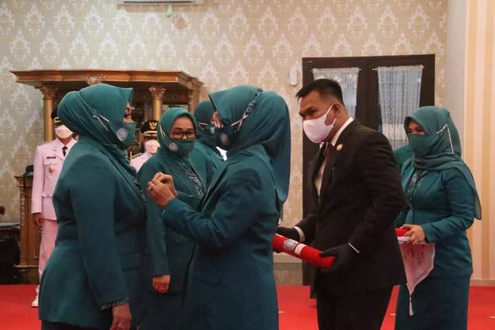 Foto: Andi Ruskati Ali Baal Lantik TP PKK Kabupaten Mamuju, Mateng dan Pasangkayu