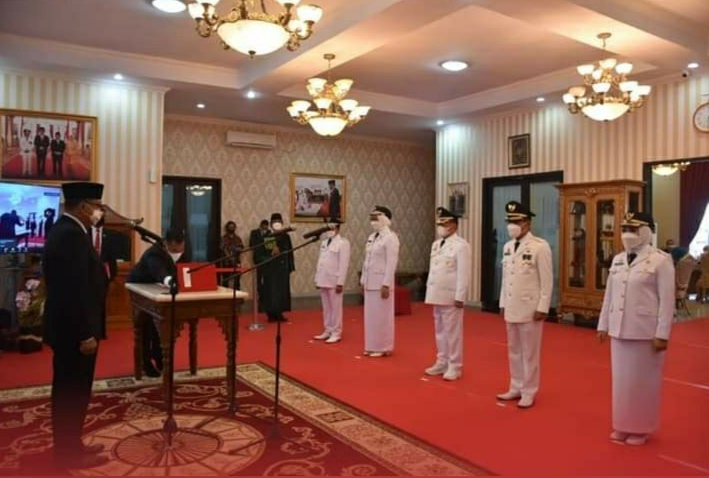 Foto: Gubernur Sulbar Melantik Bupati/Wakil Bupati Mamuju, Mamuju Tengah dan Pasangkayu