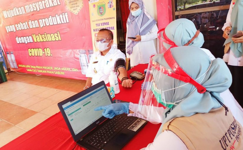 Vaksinasi Covid-19 Tahap Dua di Pasangkayu Diagendakan Setelah Pelantikan Bupati dan Wabup Terpilih
