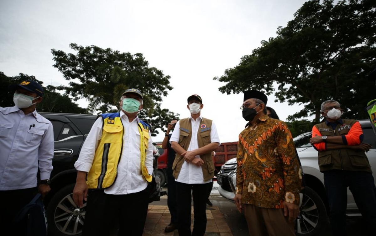 Datang ke Mamuju: Menteri PUPR Targetkan Dua Minggu Infrastruktur Selesai Dibersihkan, Semua Tempat Pengungsian Tersedia Air Bersih