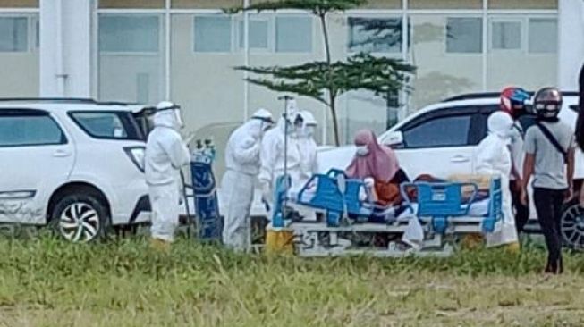 Gempa di Majene: Pasien Covid-19 di RS Berhamburan Keluar, Tanah Longsor, Rumah Warga Hingga Rujab Ketua DPRD Rusak