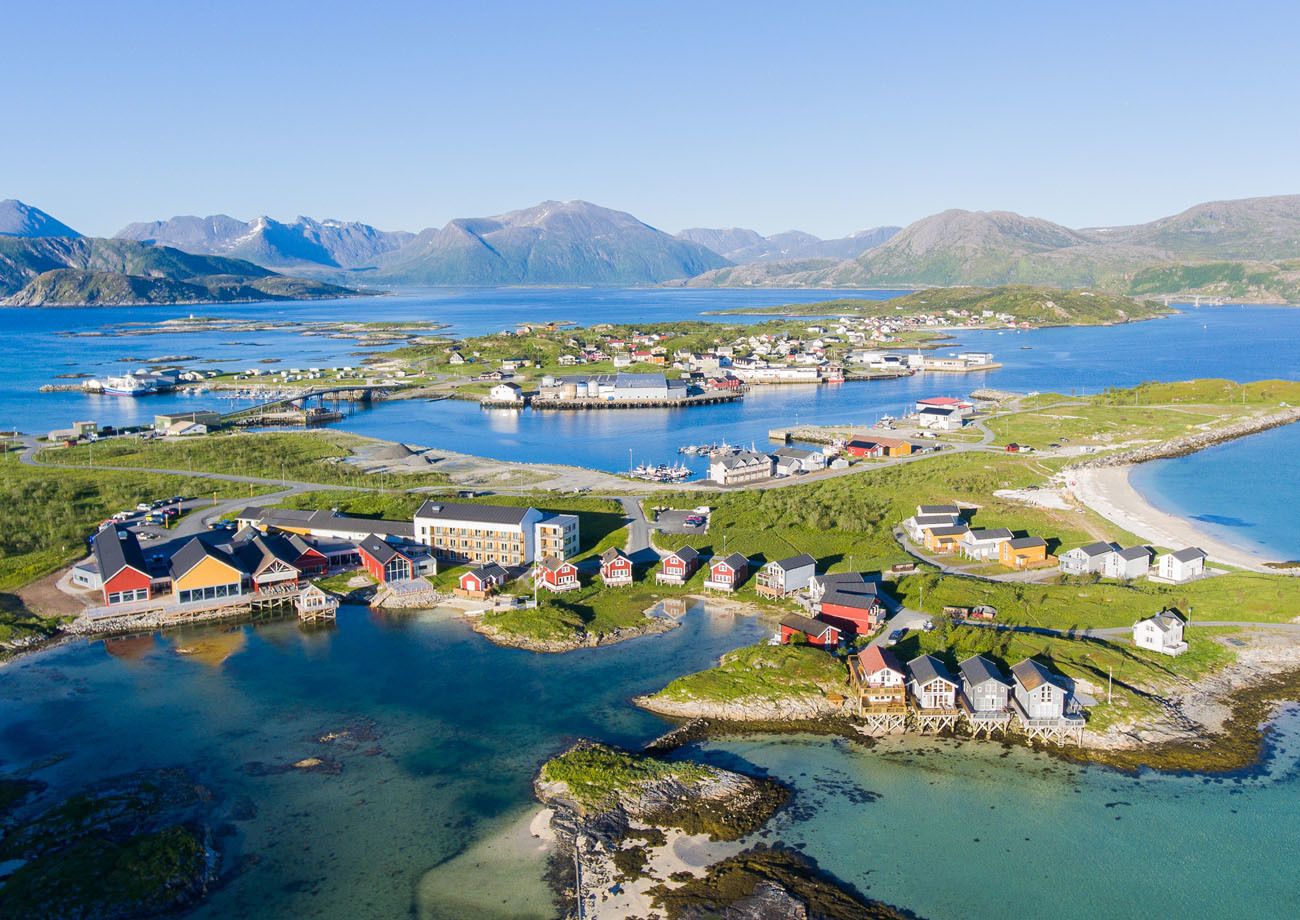 Unik! di Pulau Sommaroy Meski Tengah Malam Matahari Masih Bersinar