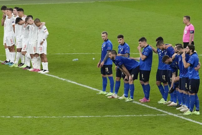 Tumbangkan Spanyol di Semifinal, Italia Catat Rekor 10 Kali Lolos ke Final 