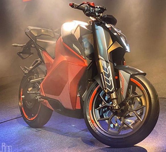 Motor Listrik Ultraviolette F77 Segera Diluncurkan, Bisa Capai 60 Mil Hanya Dalam 7,7 Detik