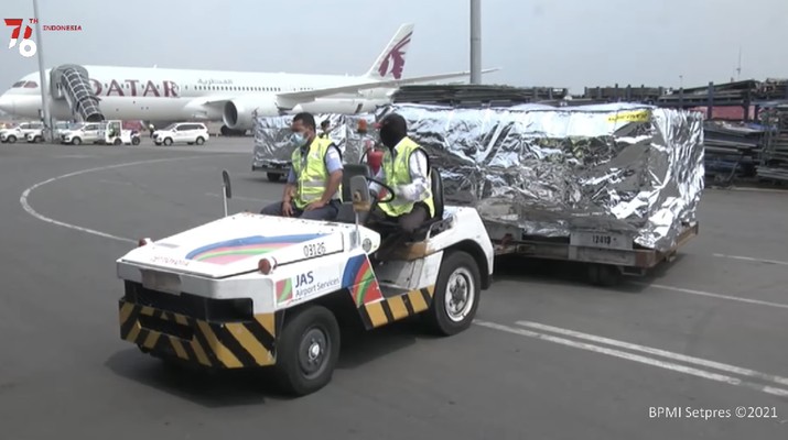 Terima Vaksin Moderna dan Sinovac, Pemprov Sulsel Langsung Distribusikan ke Seluruh Kabupaten/Kota