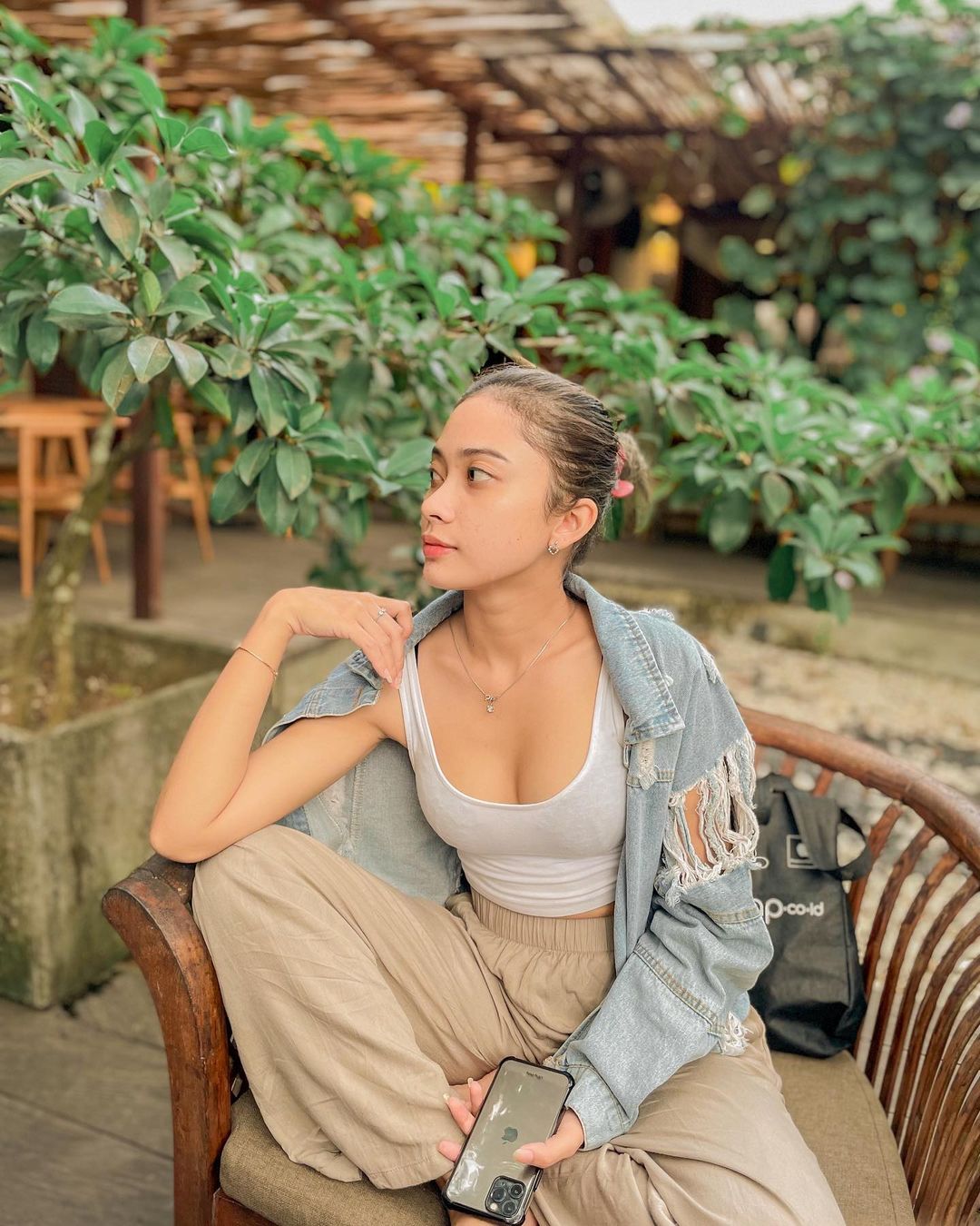 Isolasi Mandiri Karena Terpapar Covid-19, Selebgram Cantik Ini Ingatkan Netizen Berhati-hati