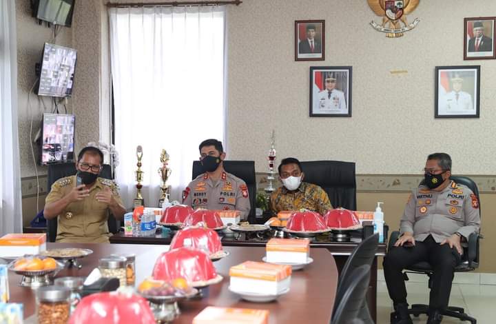 Antisipasi Lonjakan Covid-19, Wali Kota Bersama Kapolda Pantau Kesiapan RS Daya