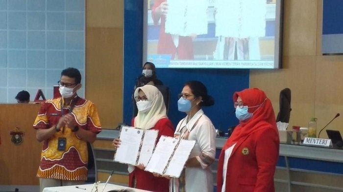 Teken Kerja Sama Terkait Pengembangan SDM, Sandiaga Uno Sebut Unhas Industri Pemimpin Nasional