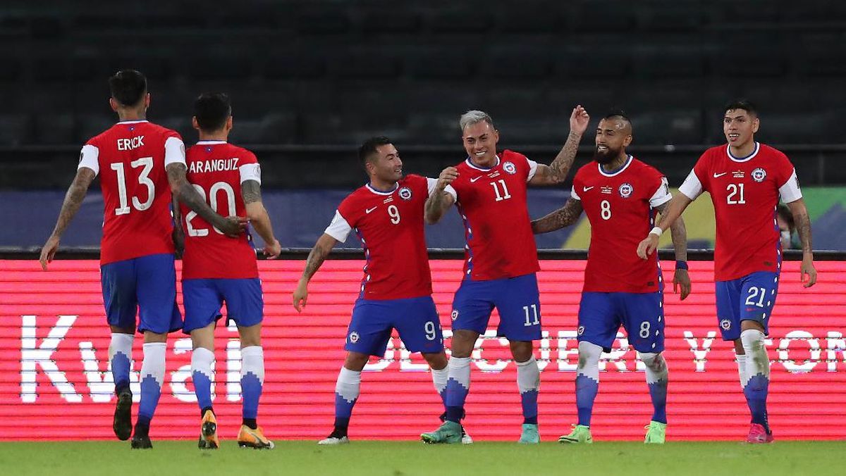 Tengah Mengikuti Copa America, Enam Pemain Chile Malah Berpesta dengan Wanita di Hotel