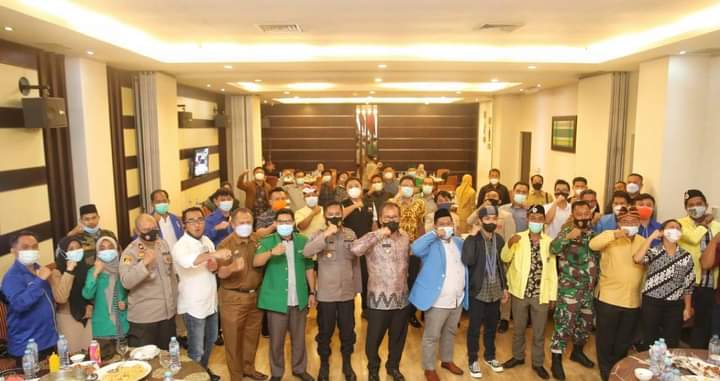 Inisiasi Pertemuan Pemuda Lintas Agama, Wali Kota Makassar: Teroris itu Musuh Kita