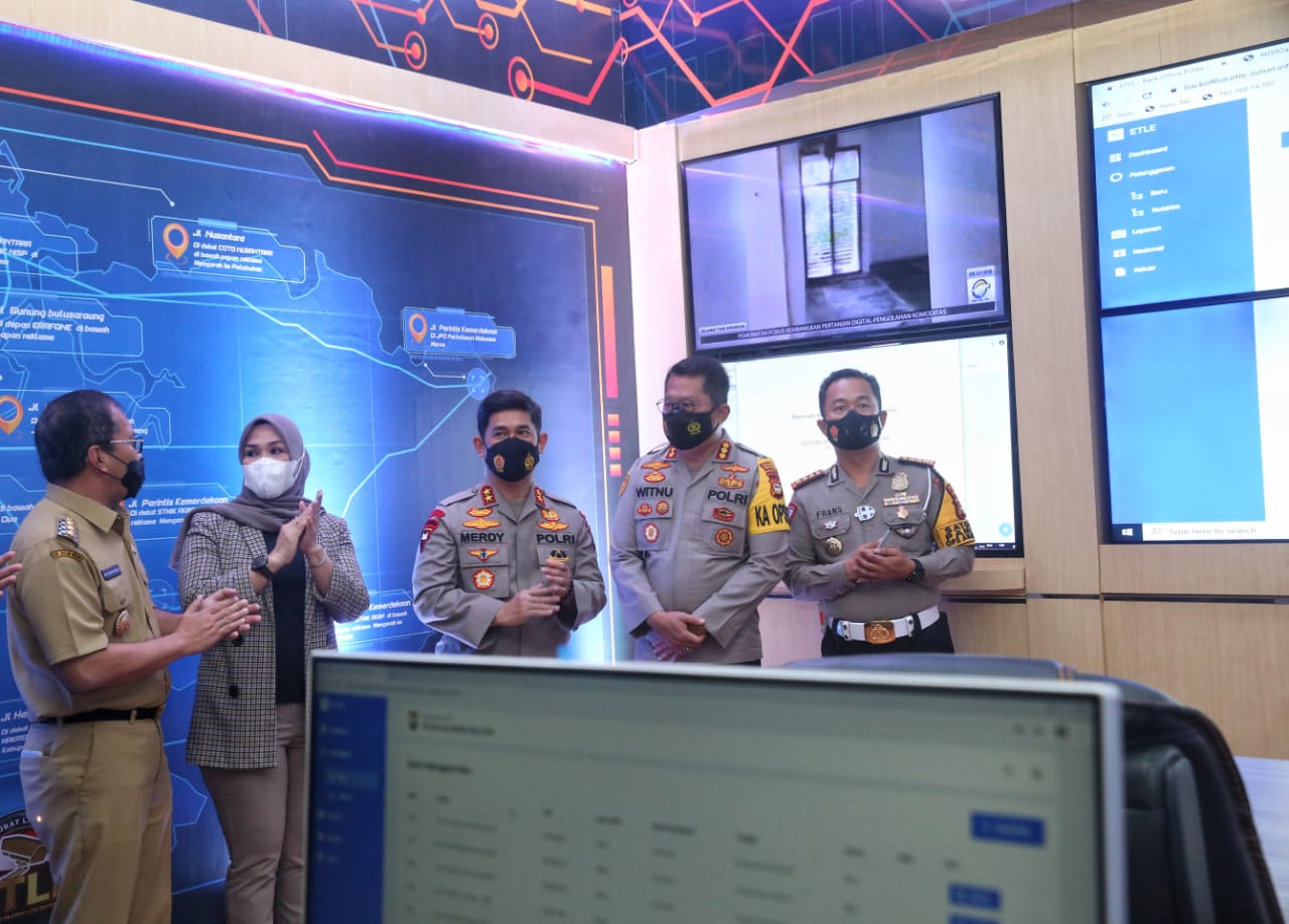 Resmikan ETLE, Danny Pamanto Support Penuh Kualitas dan Kuantitas Kamera 