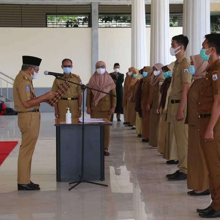 Foto: Gubernur Sulbar Melantik Pejabat Fungsional