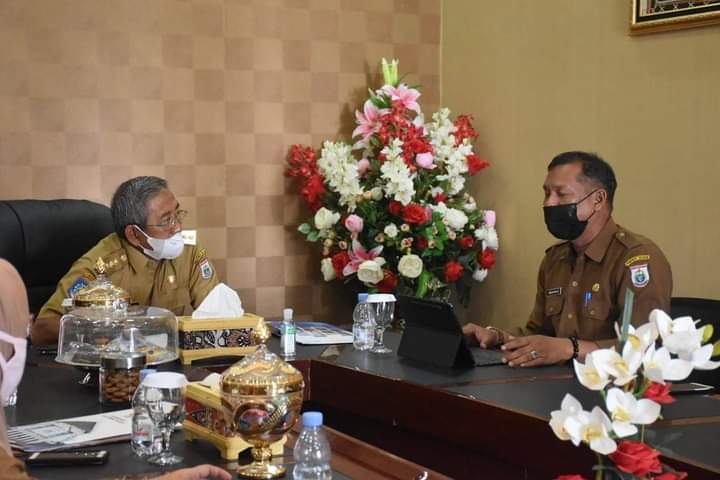 Rapat Evaluasi Kinerja Biro Umum, Ali Baal Minta Terus Semangat Bekerja dan Berkarya