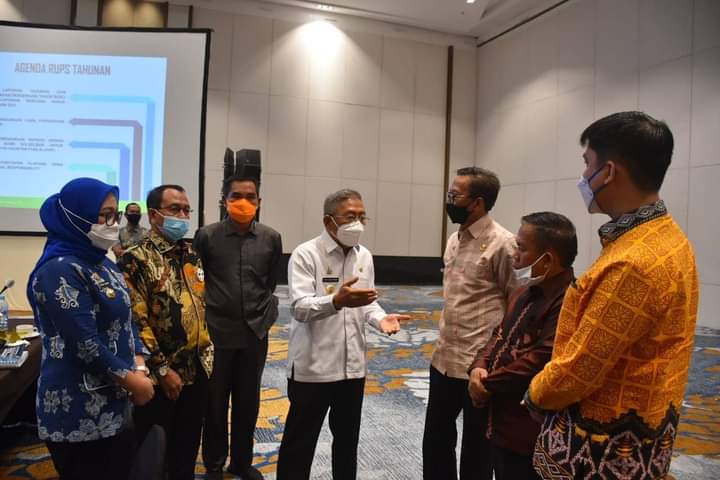 Usai RUPS Bank Sulselbar, Gubernur Sulbar Beri Arahan Kepada Bupati, Wabup, Sekda