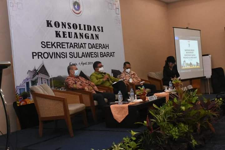 Foto: Sekprov Buka Konsolidasi Keuangan Sekretariat Daerah Provinsi Sulbar