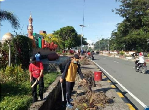 Seluruh ASN Pemkab Pasangkayu Bergerak Bersihkan Kota Tiga Kali Sepekan