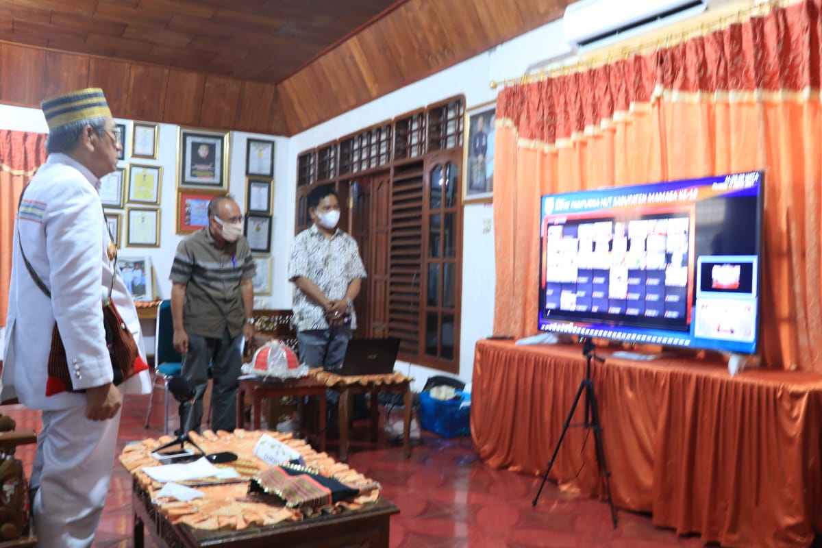 Gubernur Ingatkan Jaga Persatuan, Kebersamaan dan Keberagaman di Hari Jadi Mamasa ke-19