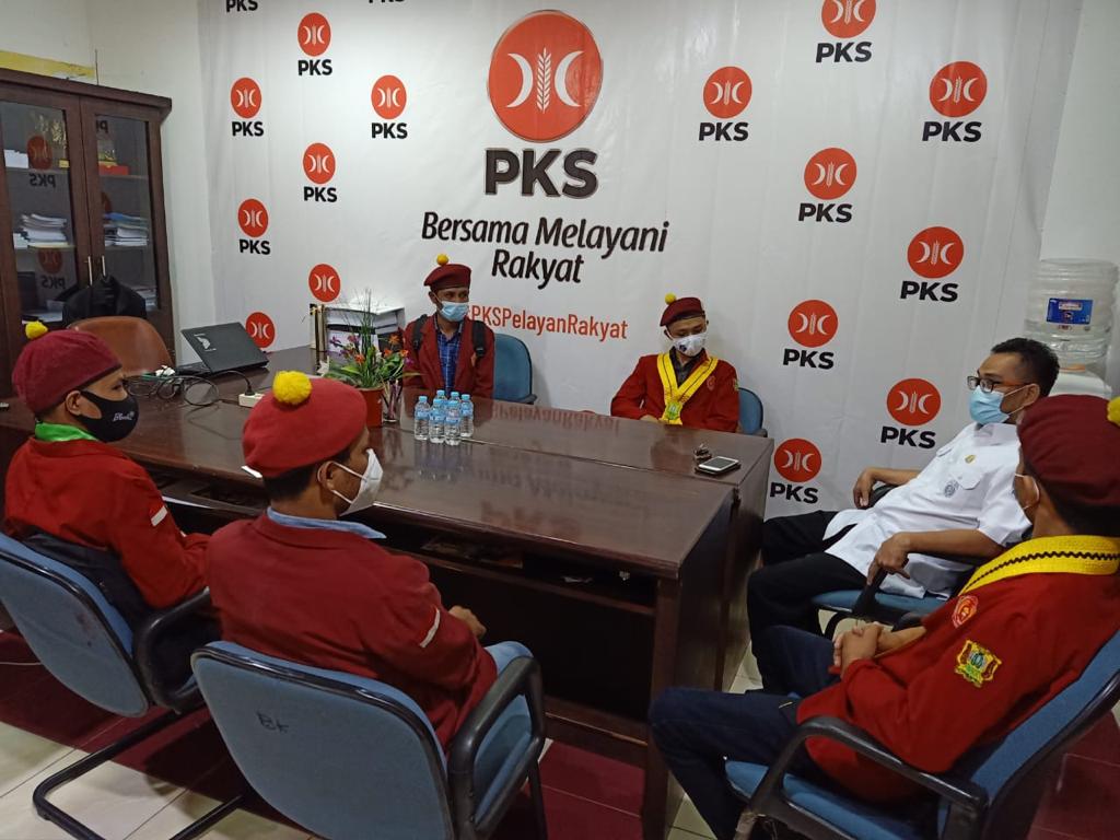 Fraksi PKS DPRD Makassar Terima Audiensi Pemuda PMKRI