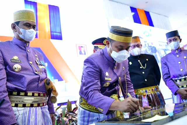 Di Hari Jadi Barru ke-61, Plt Gubernur Minta Pemkab dan Kades Refucosing Anggaran untuk Sasar Sektor Kemiskinan