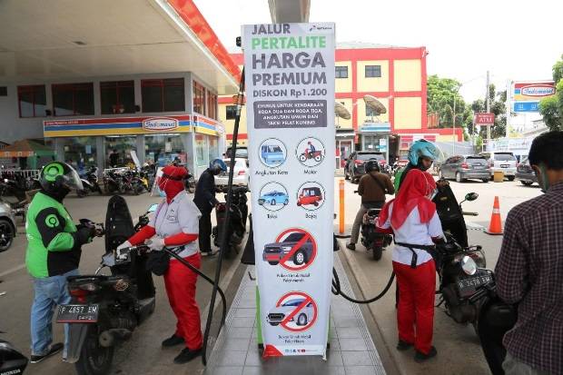 Mulai 21 Maret, harga Pertalite di Makassar Turun Rp1.400