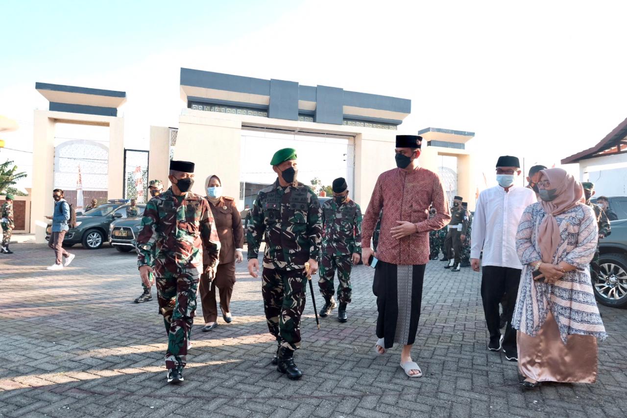 Bupati Adnan Sambut Baik Perbaikan Kompleks Makam Sultan Hasanuddin