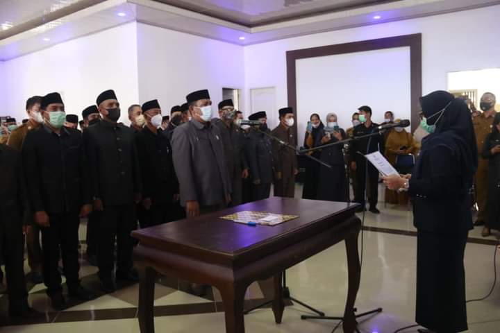 Lakukan Mutasi Pejabat Perdana, Bupati Mamuju Tegaskan tak Ada Tendensi Politik