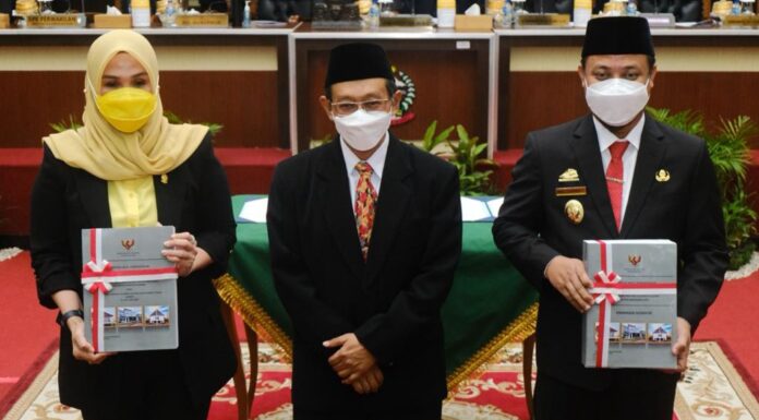 Pemprov Sulsel Dapat WDP, Plt Gubernur Imbau Semua OPD Lakukan Pembenahan