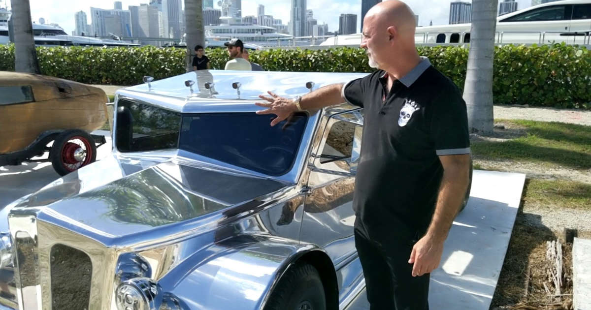 Berpengalaman di Bidang Otomotif, Pria Ini Bikin Sendiri Mobil Impiannya 