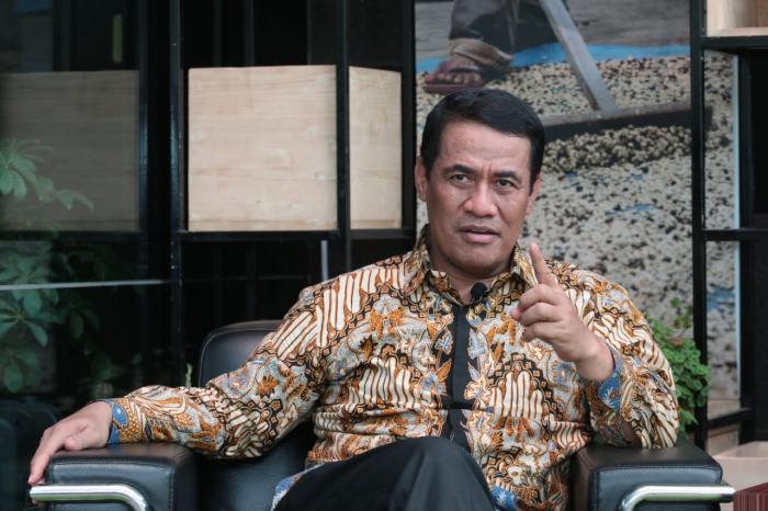 KPK Periksa Amran Sulaiman di Mapolda Sultra, Terkait Kepemilikan Tambang Nikel